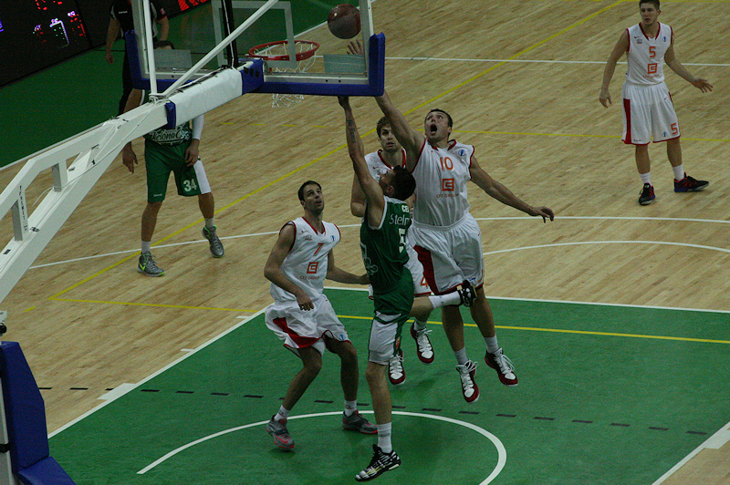 Stelmet ZG - Cez Nymburk 92:70