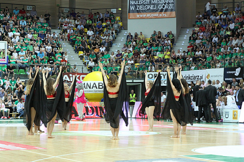 Mecz 4: Stelmet Zielona Góra - PGE Turów Zgorzelec - Cheerleaders