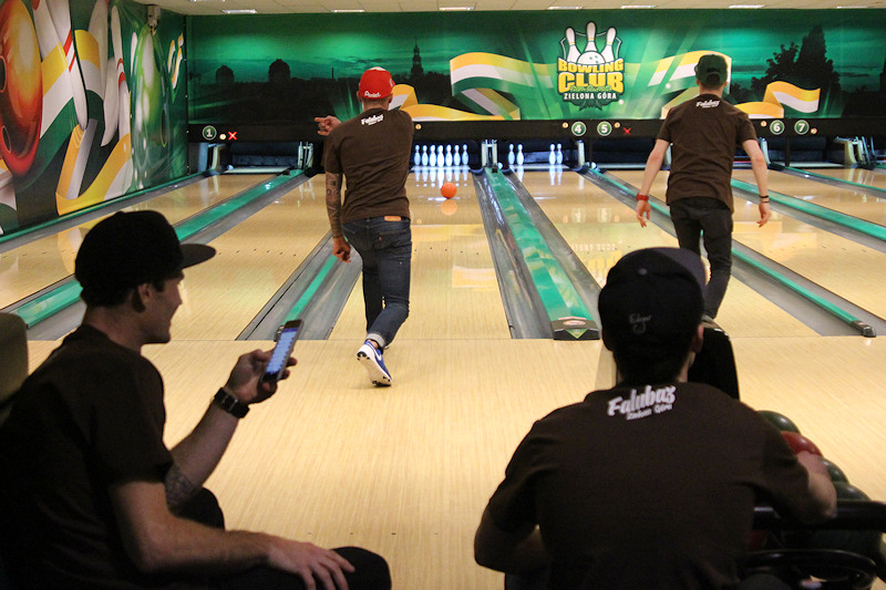 Bowlingowy pojedynek Falubaz vs Radni