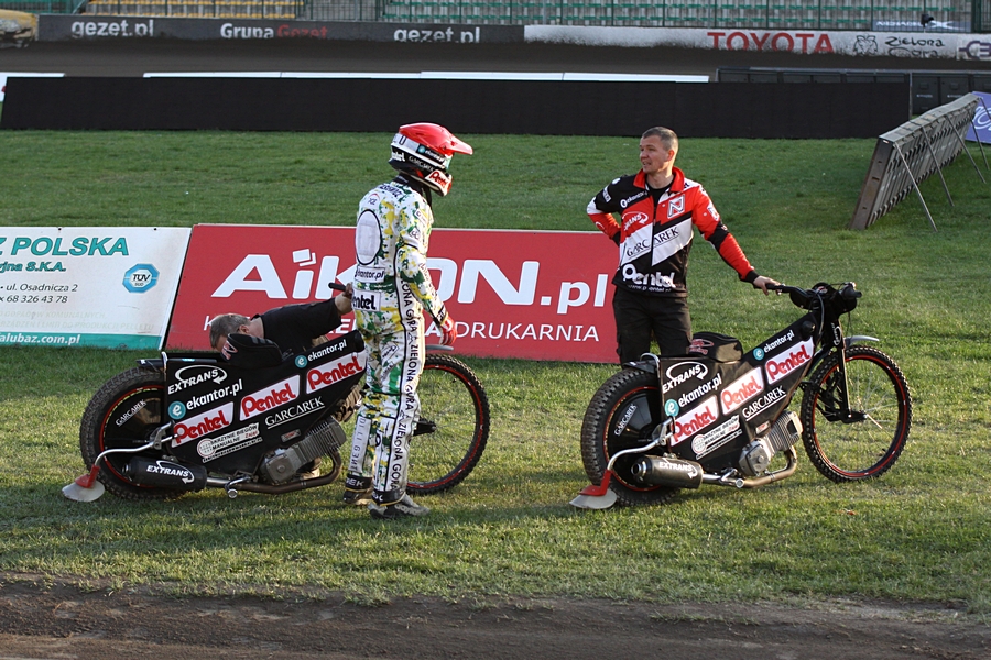 Sparing Falubaz ZG - Reszta Świata 56:34